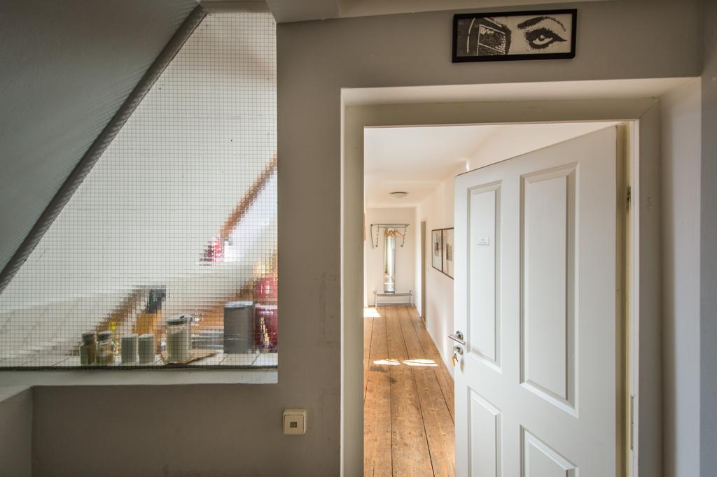 "Goethezimmer" Ferienwohnung Und Zimmer Am Burgplatz Weimar  Bagian luar foto