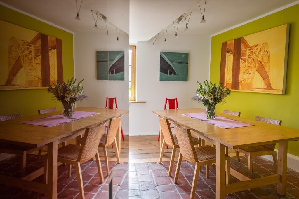"Goethezimmer" Ferienwohnung Und Zimmer Am Burgplatz Weimar  Bagian luar foto